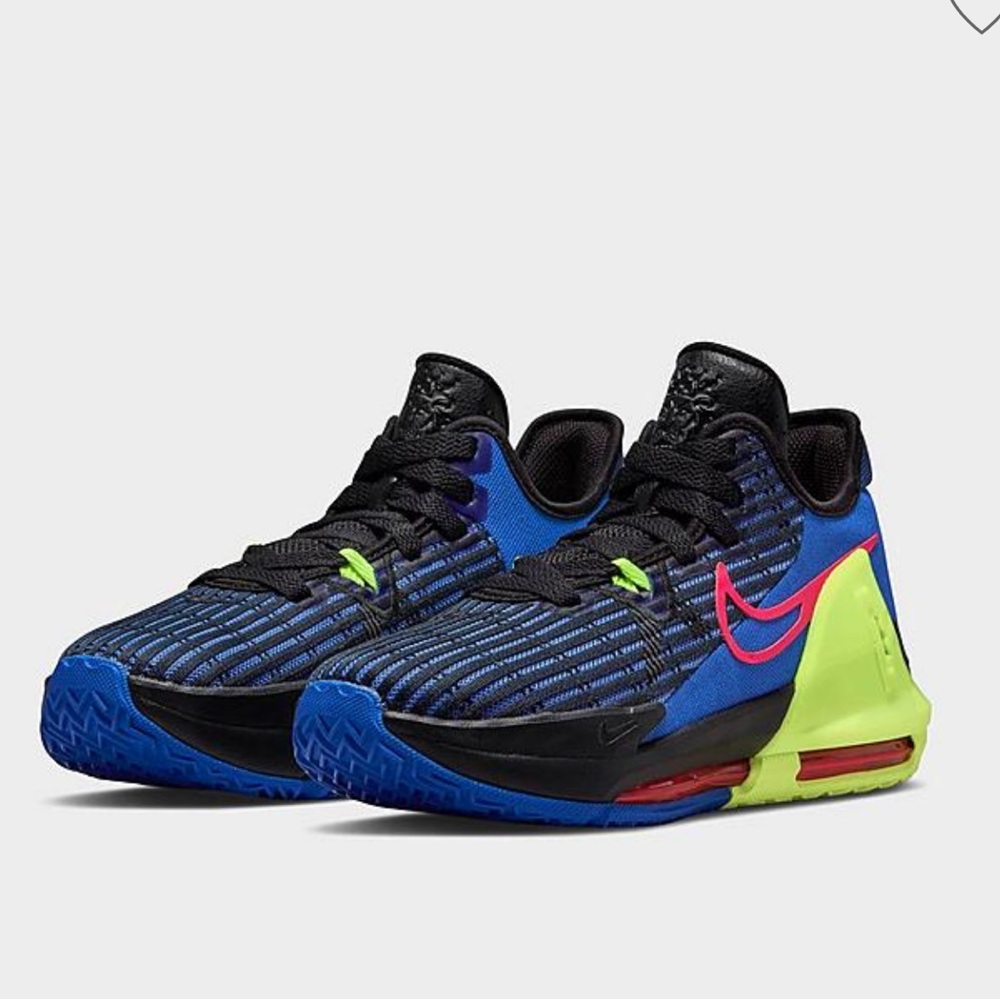 Lebron James Witness 6 shoes